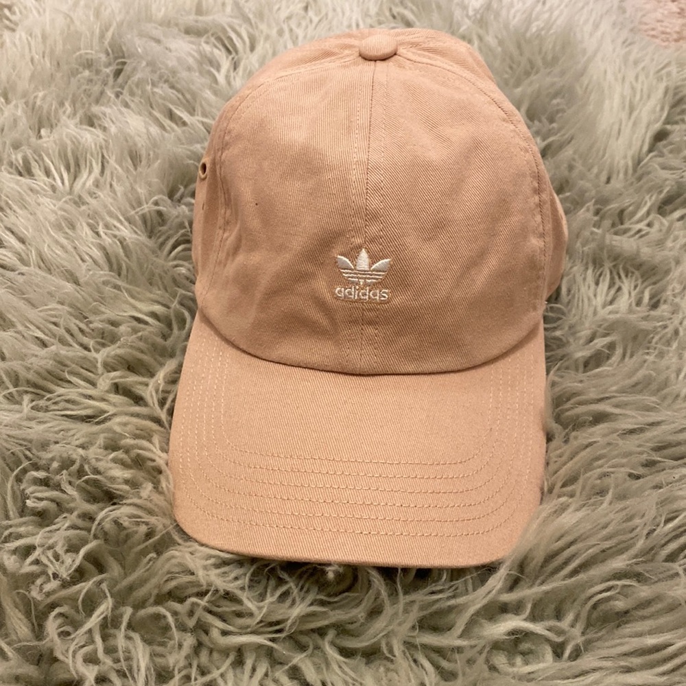Super cute light pink adidas hat